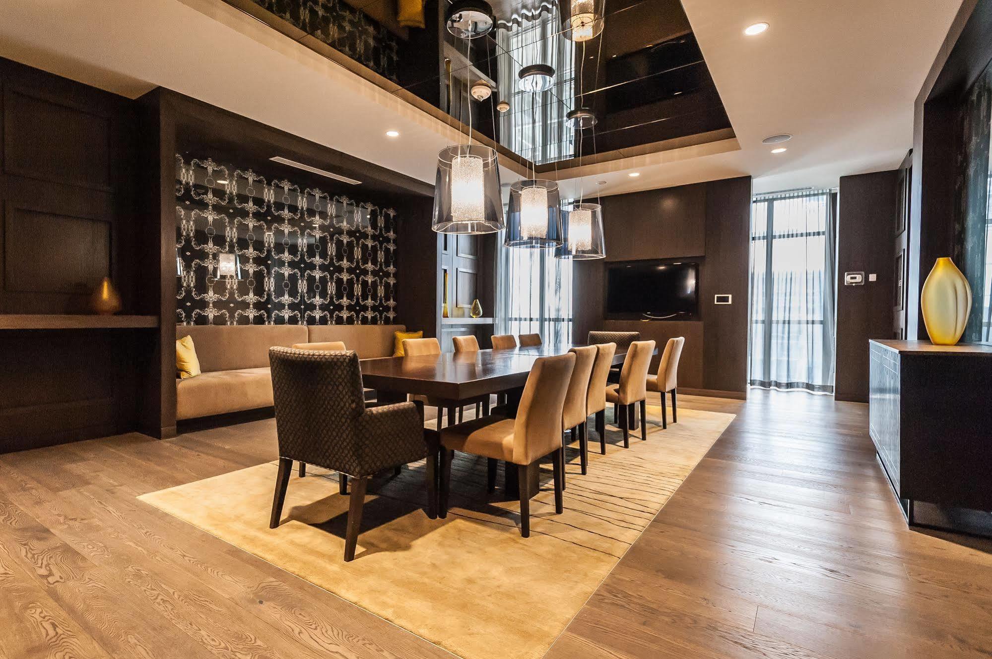 Life Suites Loft - Cn Tower Торонто Экстерьер фото
